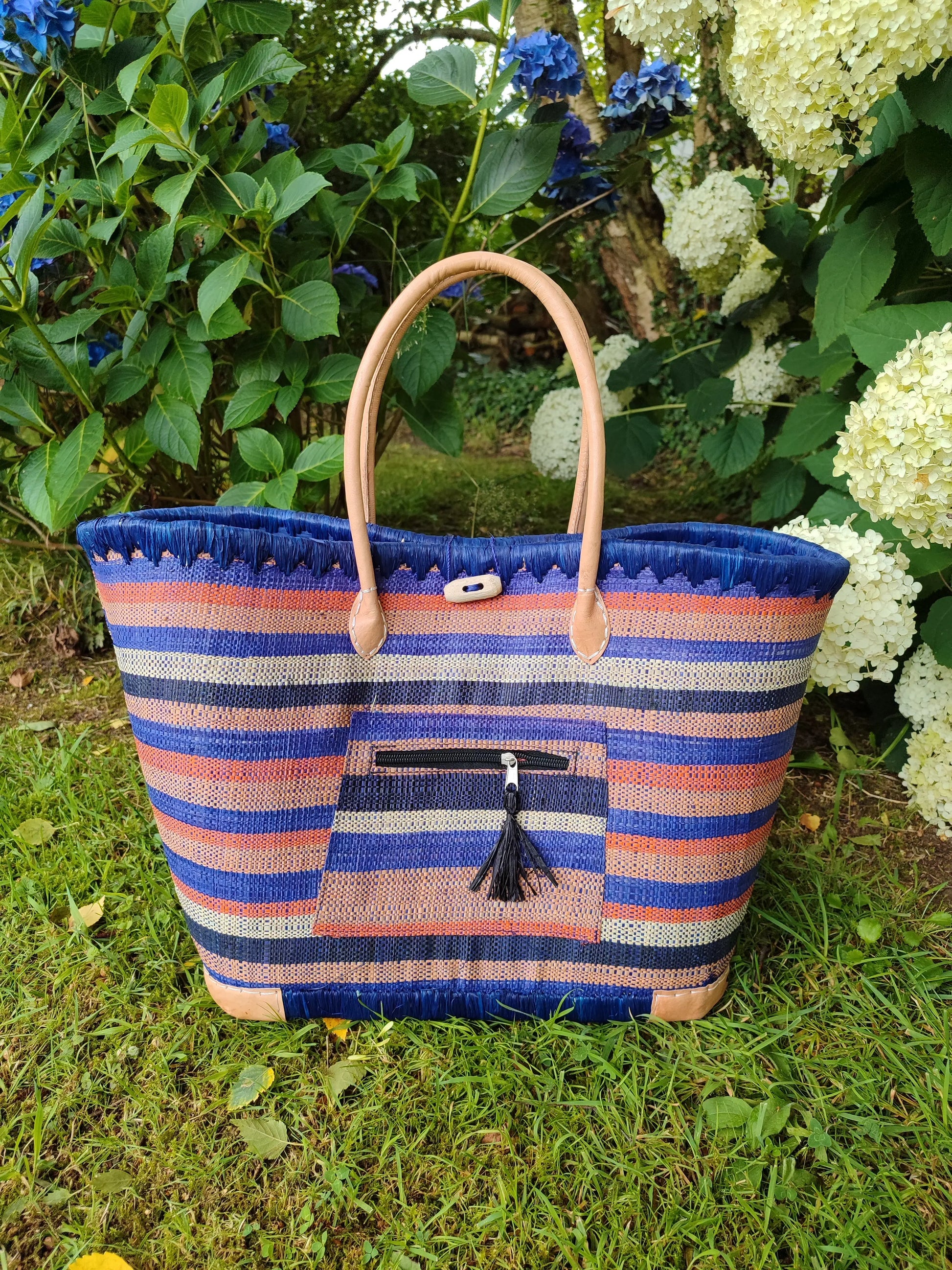 Panier Playa Rayé – Tressage Multicolore Été & Vacances Le Grenier de la Presqu'ile
