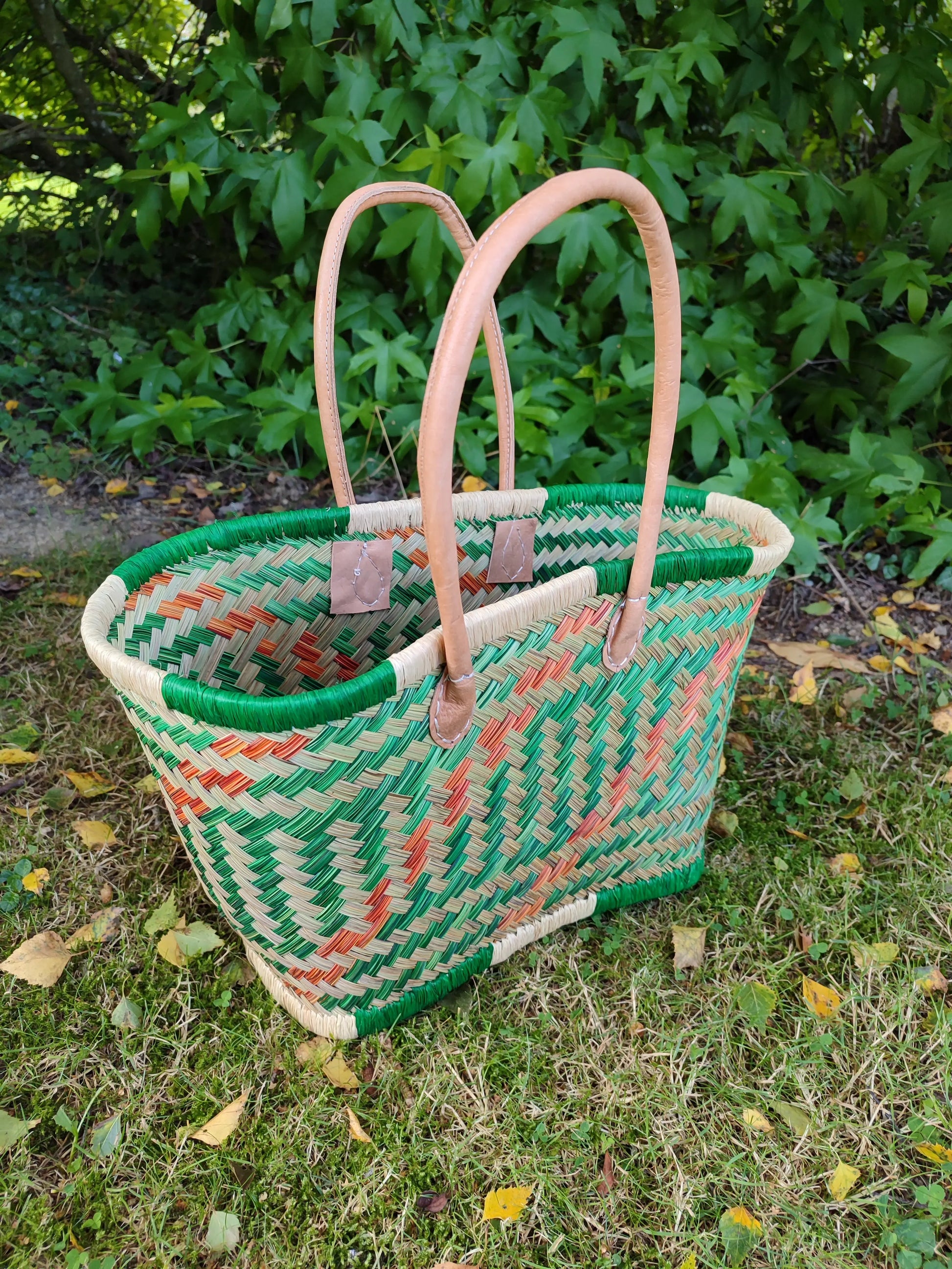 Petit Panier Aravola orange, vert, naturel, tressé artisanal Le Grenier de la Presqu'ile