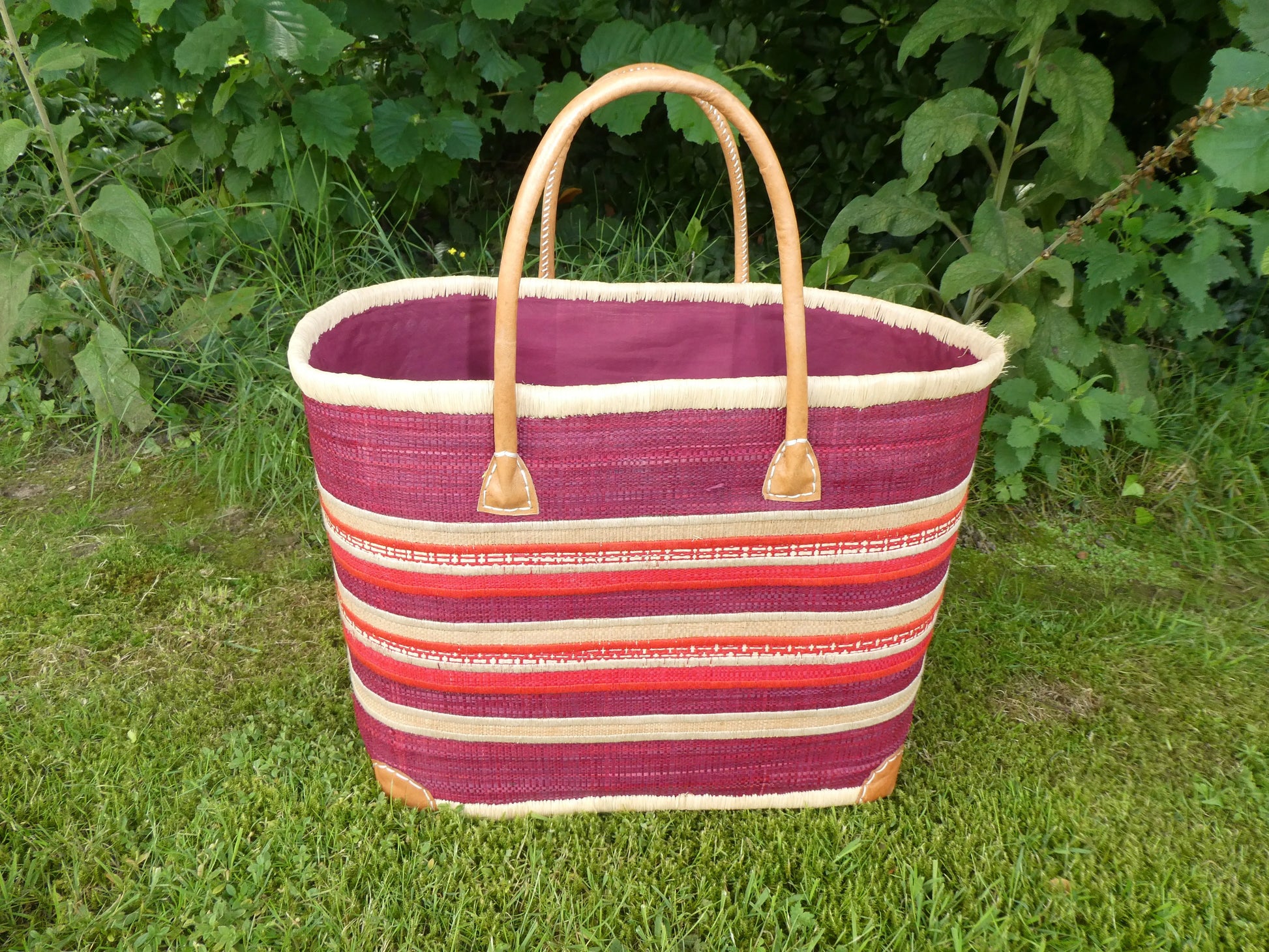Panier cabas tressé bordeaux naturel – sac de marché  plage fait main, tailles M & L Le Grenier de la Presqu'ile