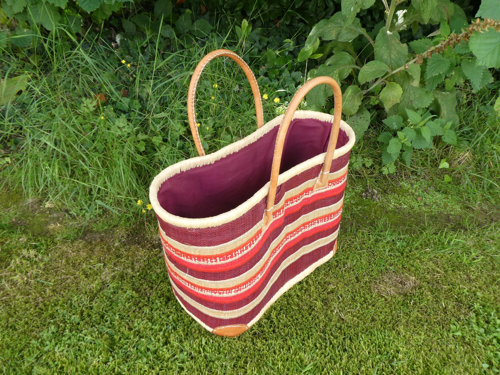 Panier cabas tressé bordeaux naturel – sac de marché  plage fait main, tailles M & L Le Grenier de la Presqu'ile