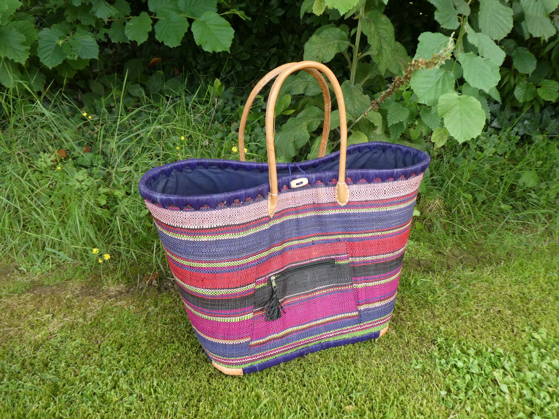 Playa feuille de palmier & rabane multicolore – panier marché / plage fait main Le Grenier de la Presqu'ile